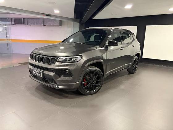 JEEP COMPASS 2.0 HURRICANE 4 TURBO GASOLINA BLACKHAWK AT9 JEEP COMPASS 2.0 HURRICANE 4 TURBO GASOLINA BLACKHAWK AT9